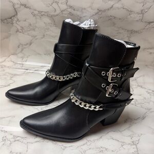 Coconuts by Matisse Jill Buckle Chain Trim Bootie Black IS Women’s Size 6,5